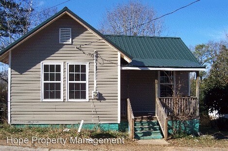 Primary Photo - 3 br, 1 bath House - 20 Pine Street