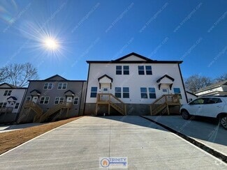 Building Photo - 11 Blackwood St