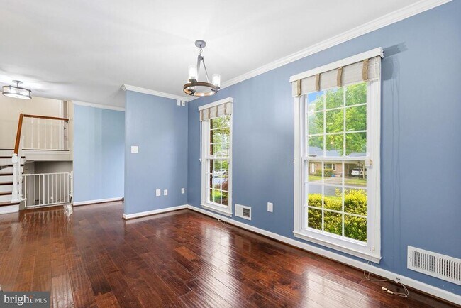 Building Photo - 12017 William and Mary Cir