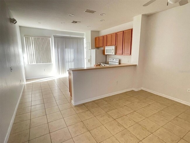 Building Photo - 5168 Regatta Dr