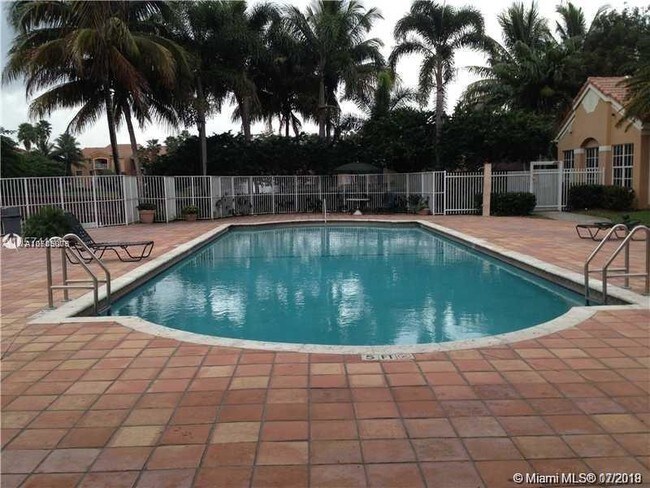 Foto del edificio - 3870 Lyons Rd