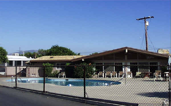 Building Photo - Sylmar Manor Mobile Home Park