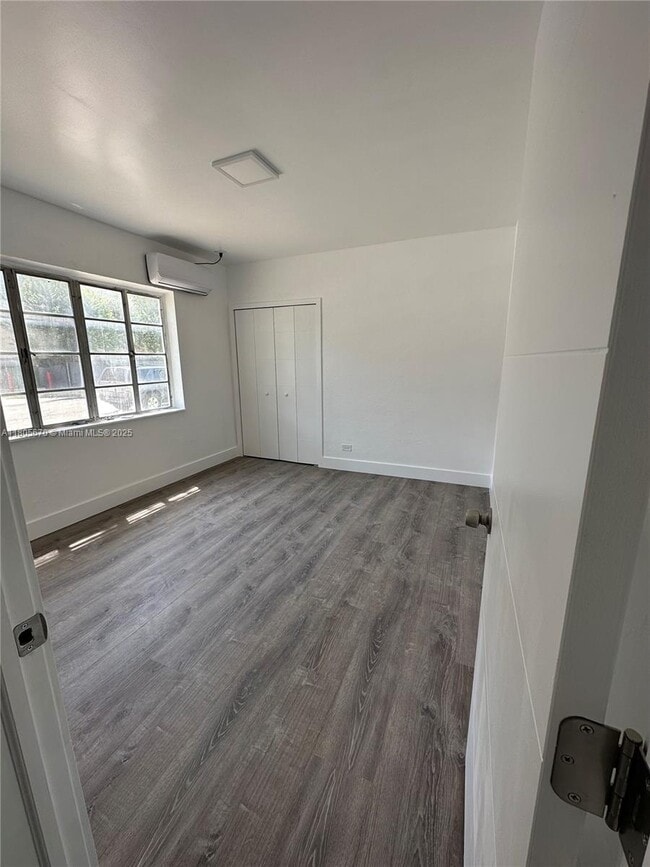 Building Photo - 711 Beacom Blvd