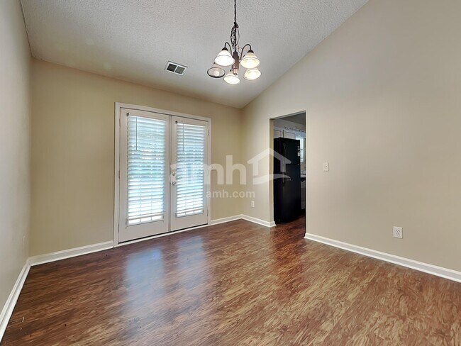 Foto del edificio - 4845 Chasestone Ct