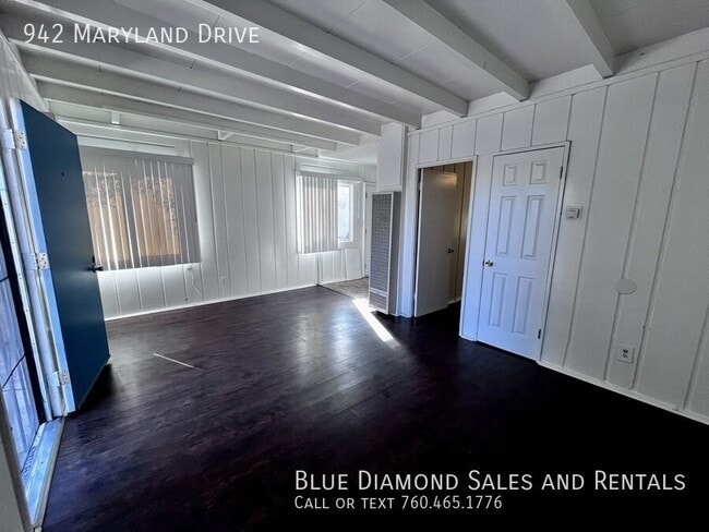 Building Photo - 942 Maryland Dr