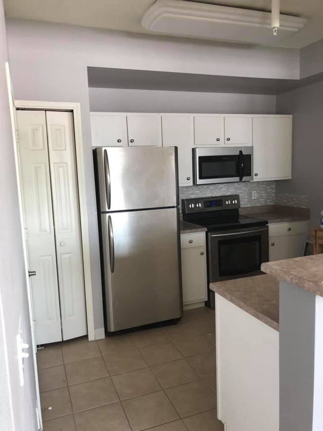 Foto del edificio - 12858 Ironstone Way