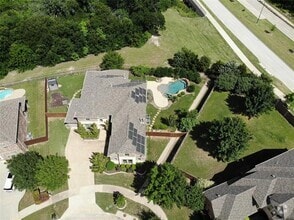 Building Photo - 13606 Crianza Rd