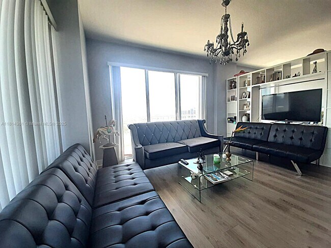 Foto del edificio - 60 SW 13th St
