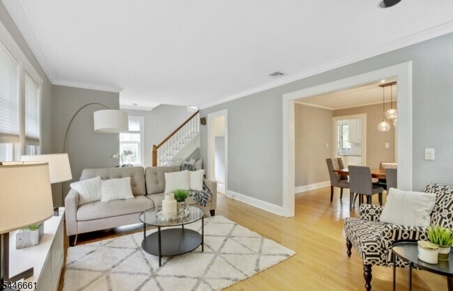 Building Photo - 14 Edgewood Terrace
