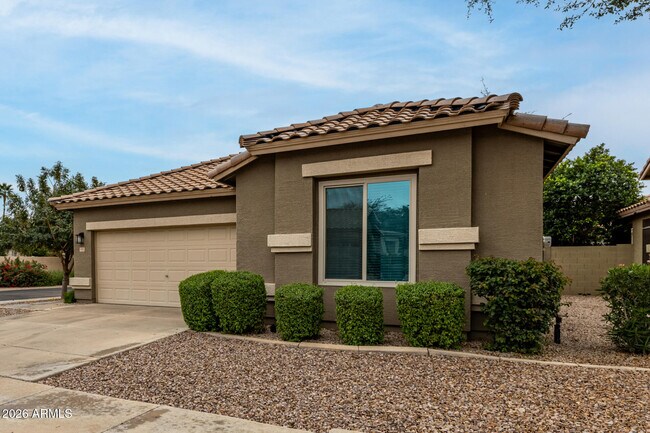 Building Photo - 1991 E Browning Pl