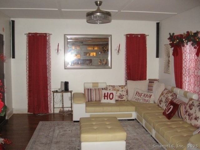 Foto del edificio - 105 Edin Ave