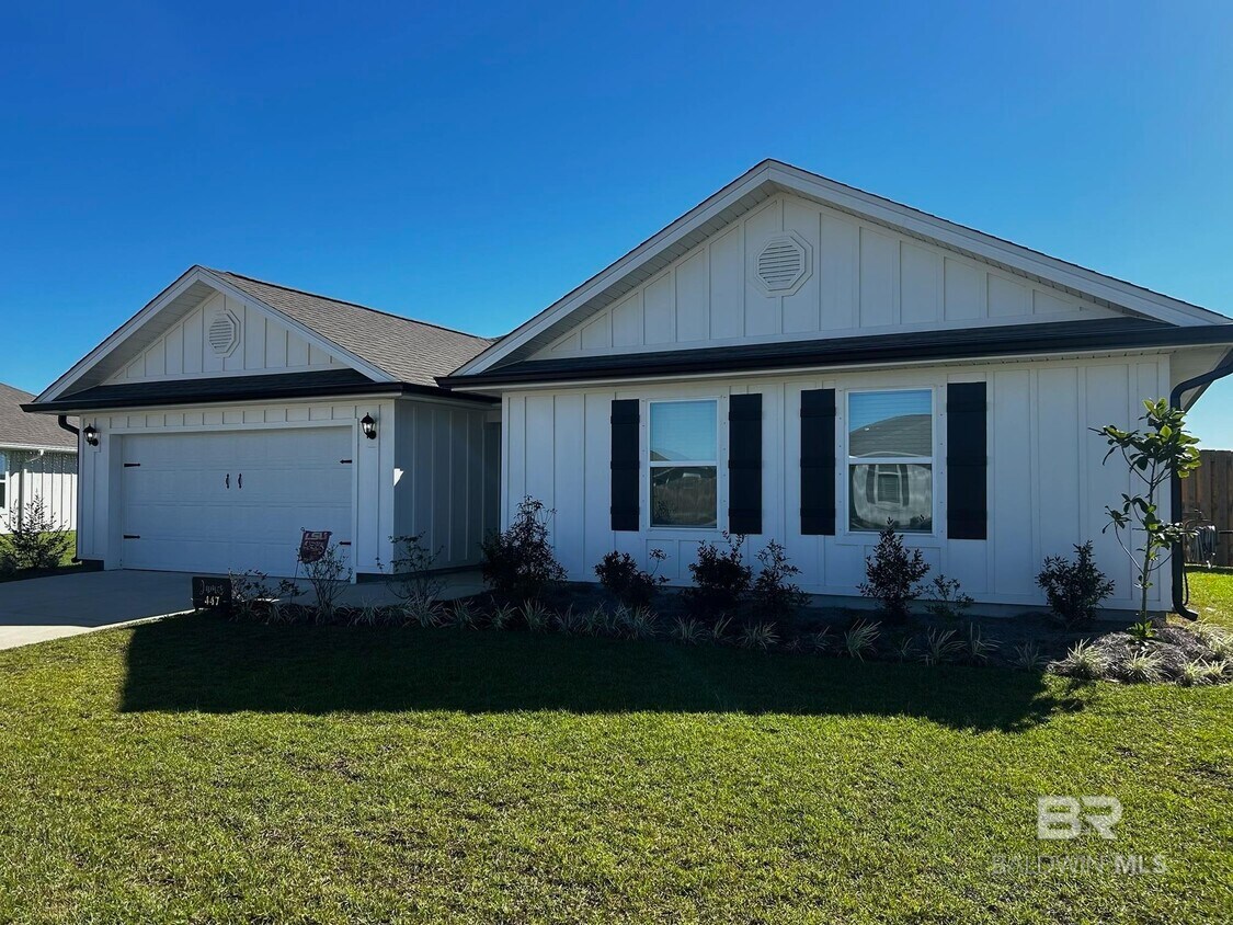 Foto principal - 447 Preston Wy