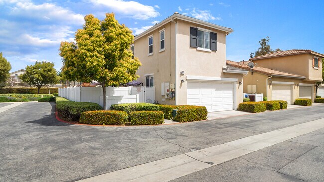Foto del edificio - 22374 Regents Park Ln