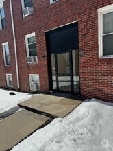 Building Photo - 4728 Chicago St