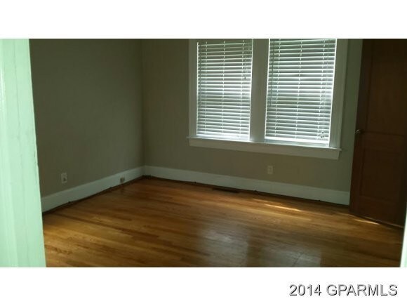 Building Photo - 2531 S Memorial Dr
