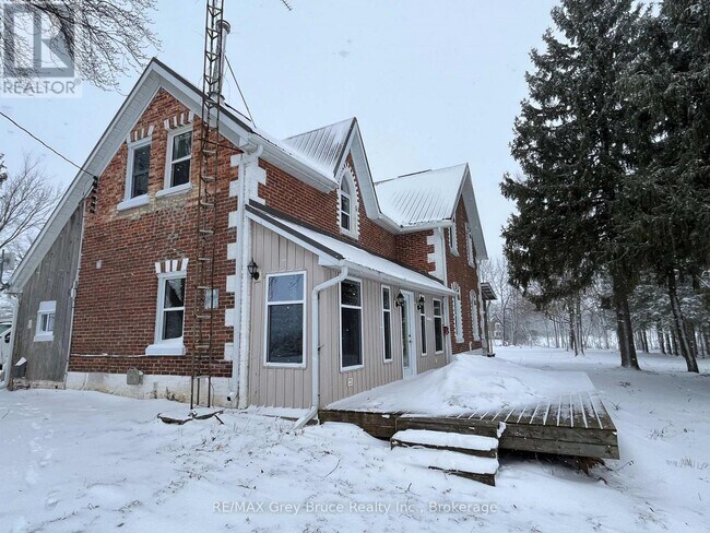 Photo du bâtiment - 801512 Sideroad 2