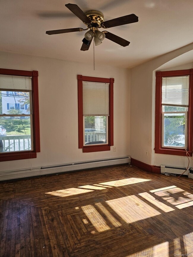 Foto del edificio - 156 N Clinton St