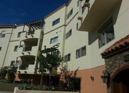 Primary Photo - 4400 Vantage Ave