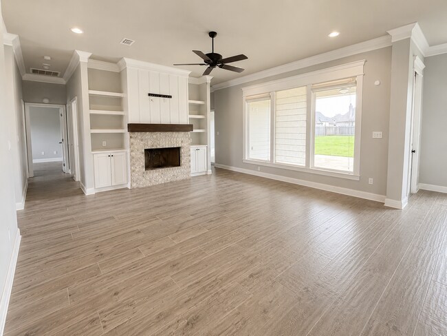 Foto del edificio - Fabulous Tiburon Home Near BAFB
