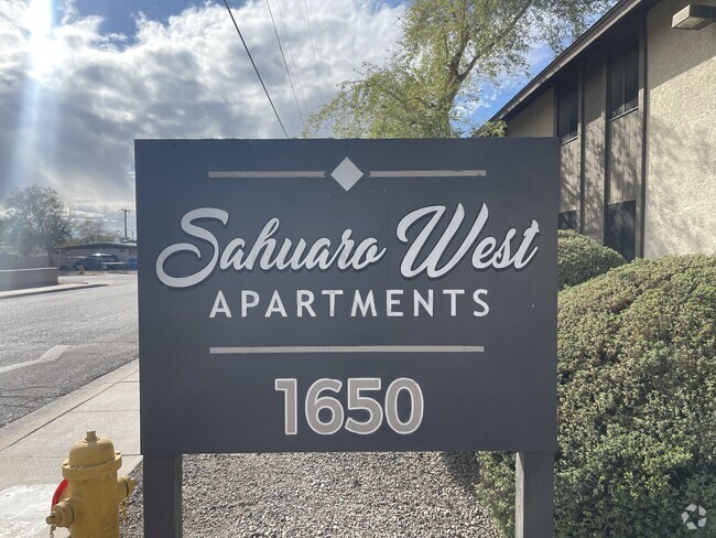 Building Photo - Sahuaro West Apartments
