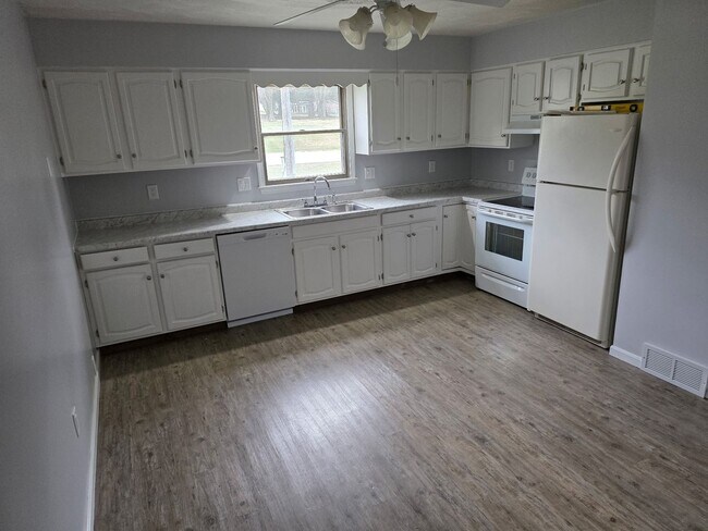 Foto del edificio - 2380-2382-2382 Haviland Ct