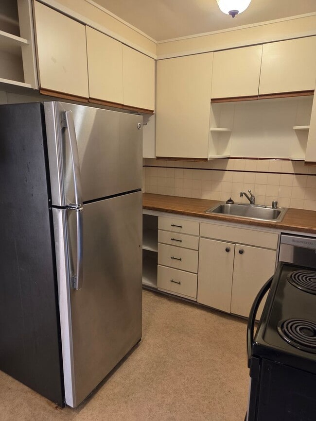 Foto del edificio - Jenola Court