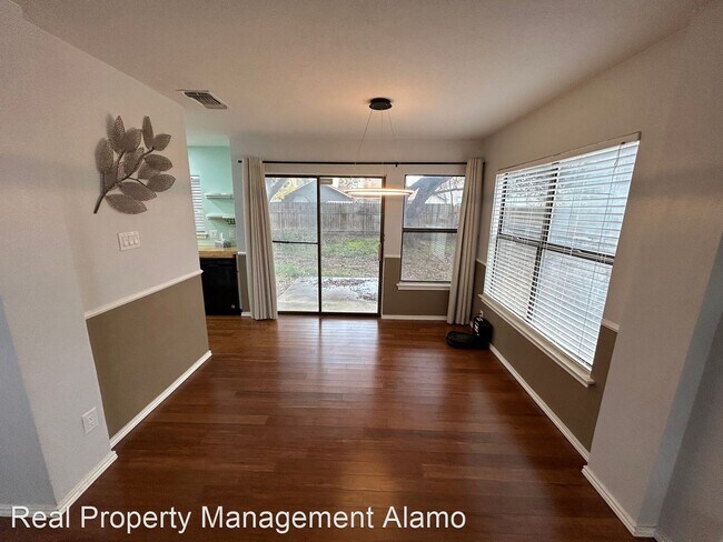 Foto del edificio - 3 br, 2.5 bath House - 10215 Athens Fld