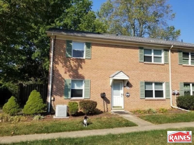 Primary Photo - 1652 Grissom Ln