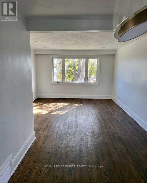 Building Photo - 149 Delta St