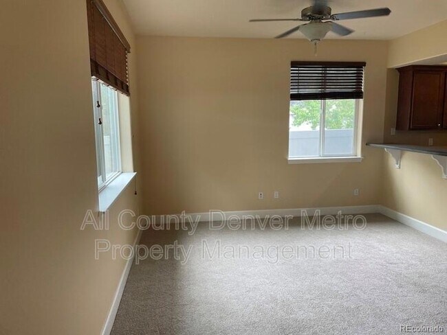 Foto del edificio - 5014 Everett St