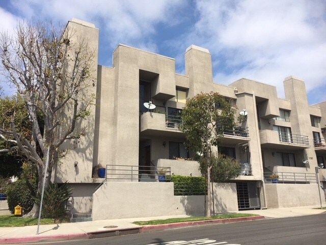 Foto principal - 11767 Iowa Ave
