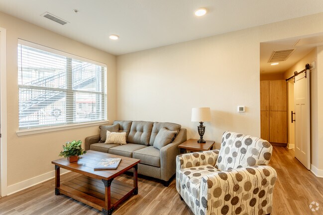 2BD, 2BA - 924 SF - Eagles Peak - 55+ Active Adult Community