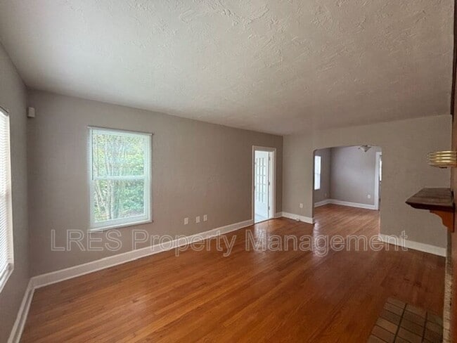 Foto del edificio - 1523 E Concord St