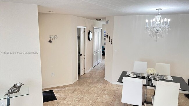 Foto del edificio - 12836 SW 30th St
