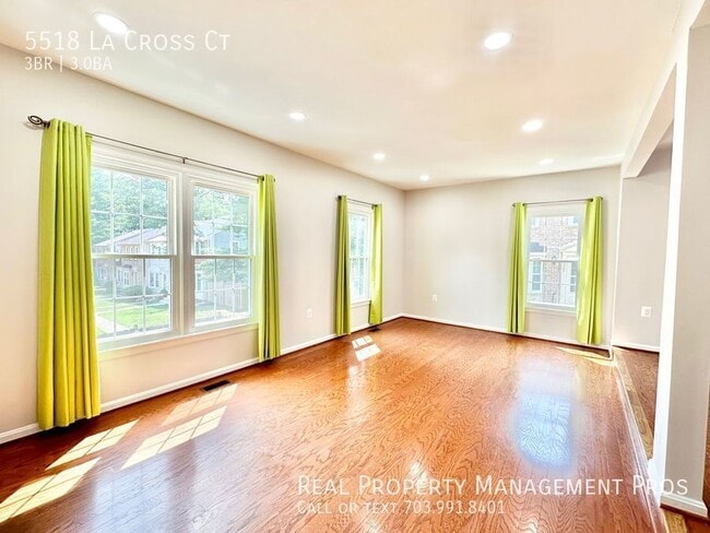 Foto del edificio - 5518 La Cross Ct