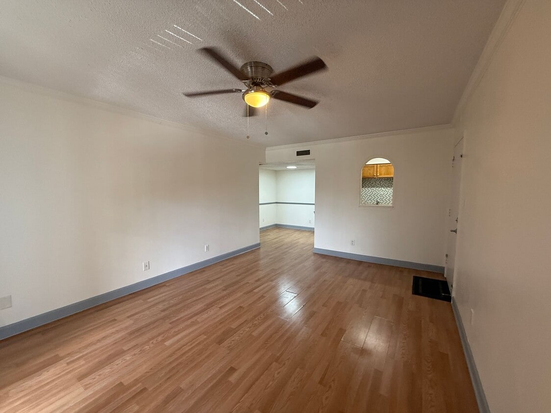 1 bed 1 bath upstairs condo in Altamonte S... - 1 bed 1 bath upstairs condo in Altamonte S...