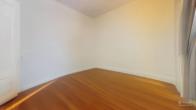 Photo - 48 Eustis St House