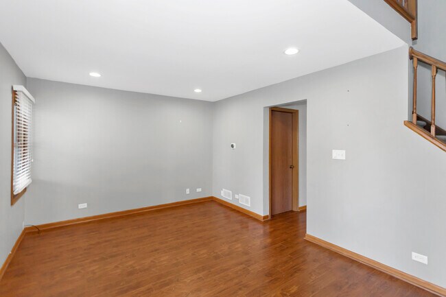 Building Photo - 21 Bright Ridge Dr