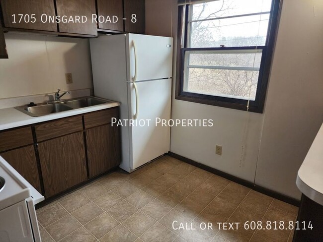 Foto del edificio - 1 bedroom/ 1 bath apartment in Madison, WI