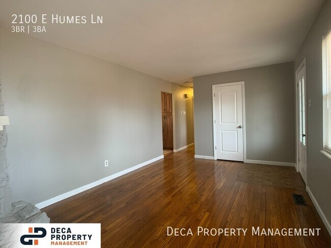 Building Photo - 3 Bedroom House