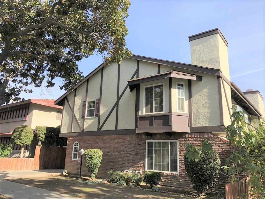 34 N El Molino St, Alhambra, CA 91801 Condo for Rent in Alhambra, CA