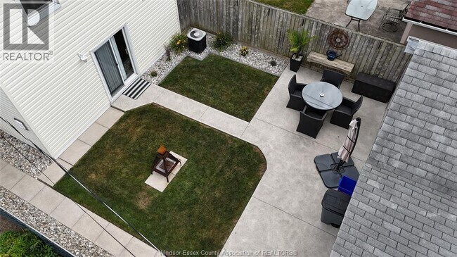 Photo du bâtiment - 1527 Pierre Ave