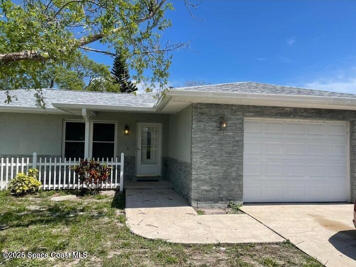 Foto principal - 753 Tupelo Dr