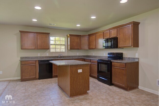 Foto del edificio - 28041 Kawana Ct