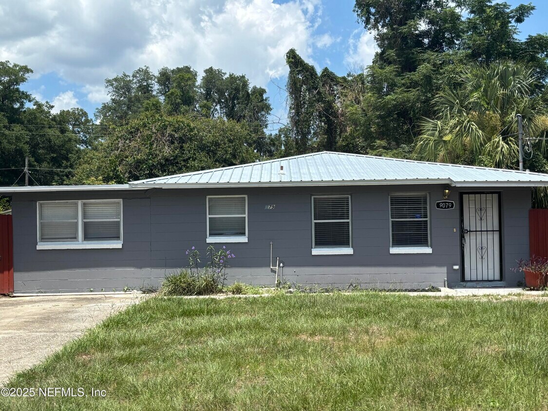 Primary Photo - 9079 11th Ave