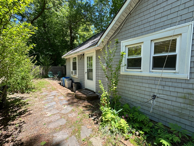 Primary Photo - 51 BELLEROSE Rd