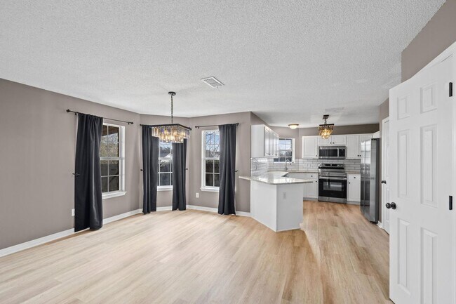 Building Photo - 2544 Portobella Pl