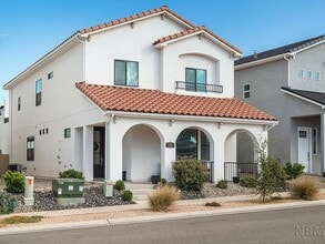 Building Photo - 5651 S Garnet Dr
