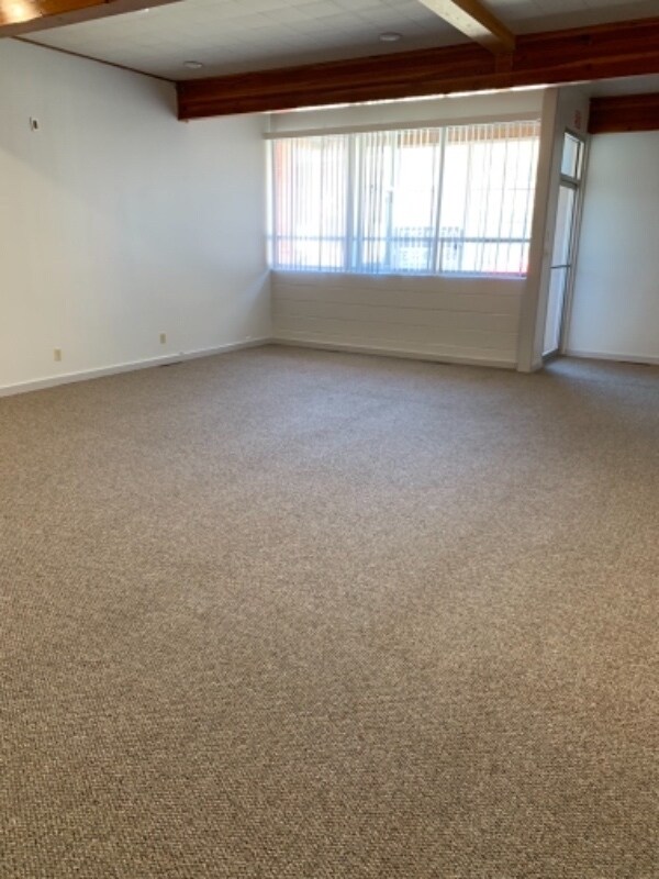 Foto del edificio - 11 S Woodard Ave