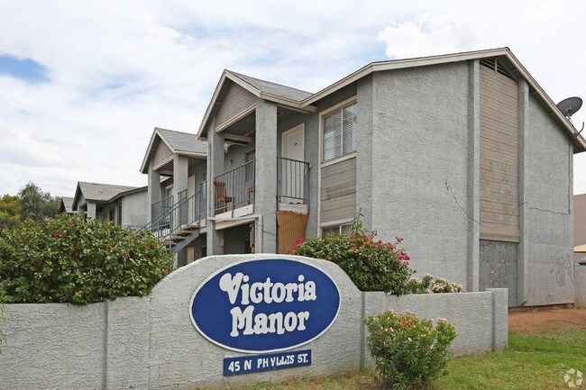 Building Photo - 45 N Phyllis